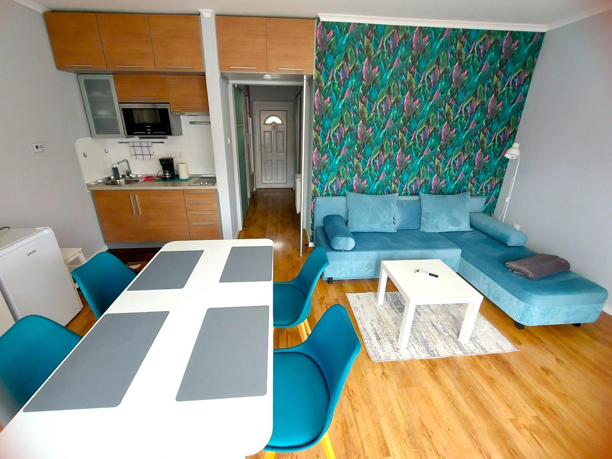 Hévíz Cafe Relax Apartments מראה חיצוני תמונה